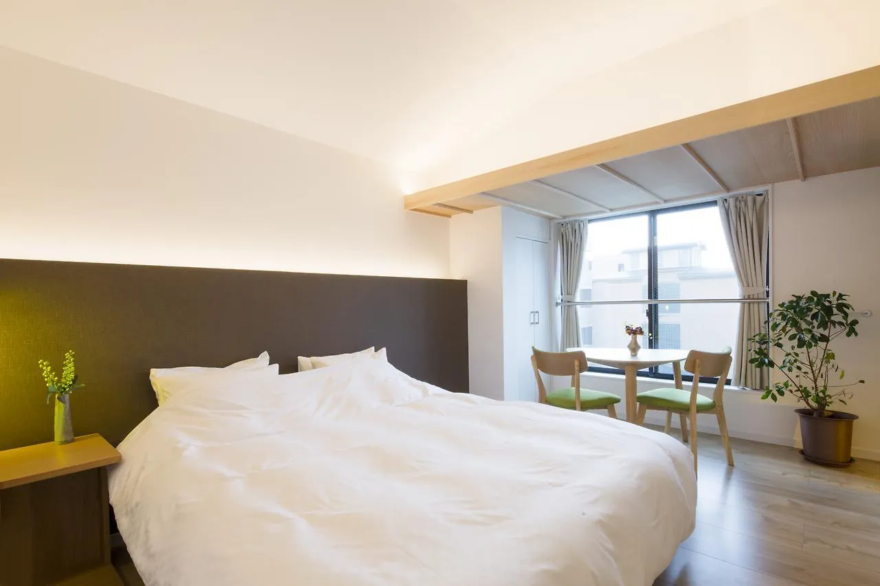 The Hotel Kiyomizu Imperial Palace West Киото Япония